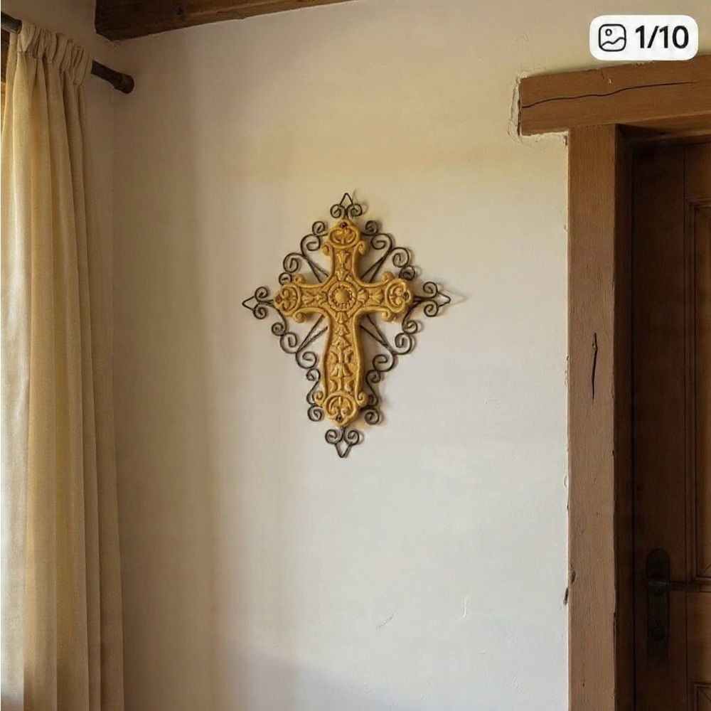 CROSS-CERAMIC ON DECORATIVE WIRE 14”x 11 1/2” DECORATIVE WALL Hanging